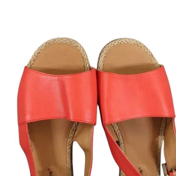 Comfortview Shoes Womens 9.5 Sandals Adele Slingback Classic Open Toe Lifestyle - Picture 6 of 13